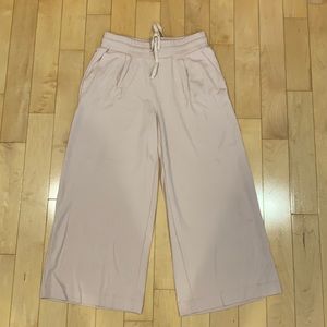 NWOT Women’s Sportsgirl pants